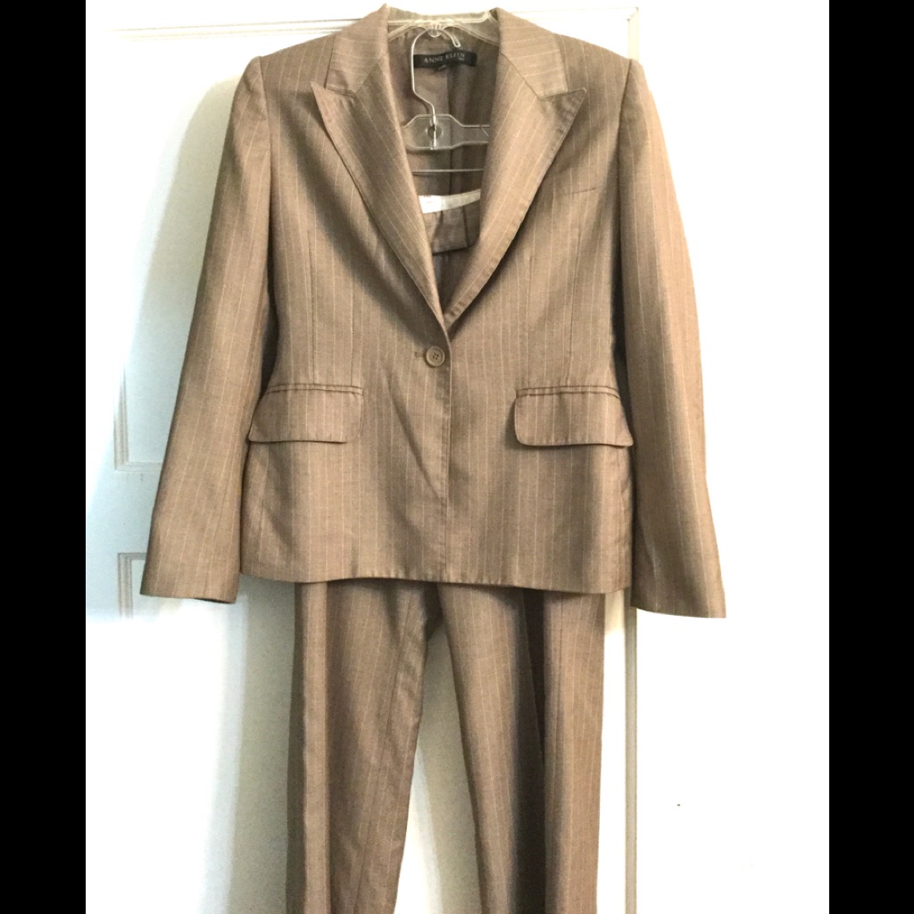 Anne Klein Suit Brown Striped Pocket 4p
